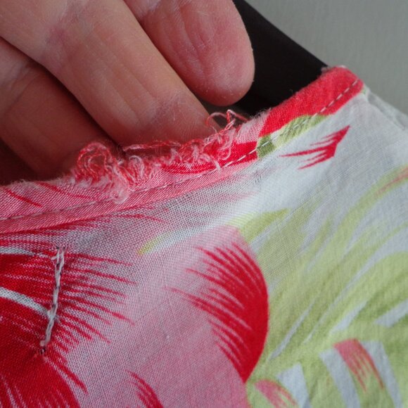 AKSHI COLLECTIONS Sleeveless Asymmetrical Midi Sundress O/S Hibiscus Pattern - Picture 8 of 9